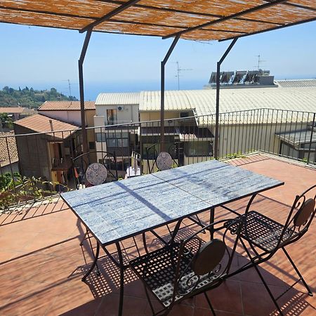Casa Vista Azzurra Villa Aci Castello Eksteriør billede